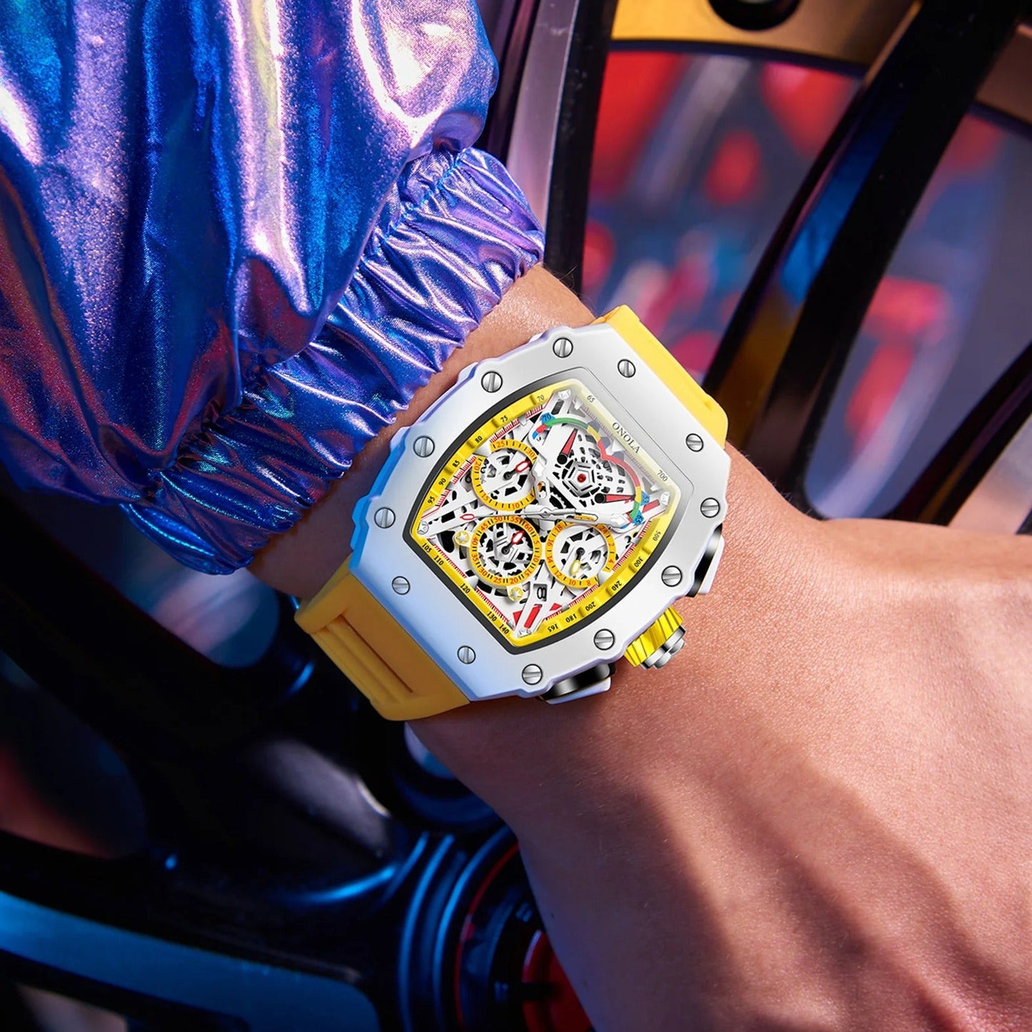 ChronoEdge™ - El Reloj que Habla por Ti Onola